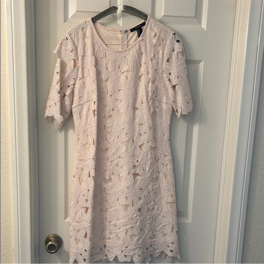 (3) Woman’s Size Large